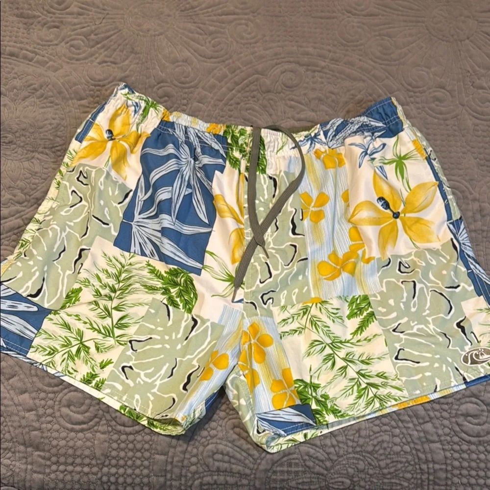 Floral Patterned Swim Trunks - Picture 2 of 10